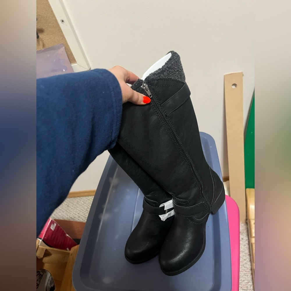 Women’s boots